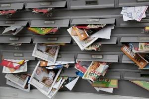 pubblicita-casseta-lettere